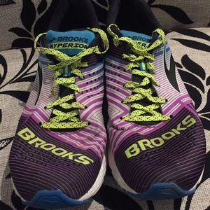 cheap brooks hyperion womens